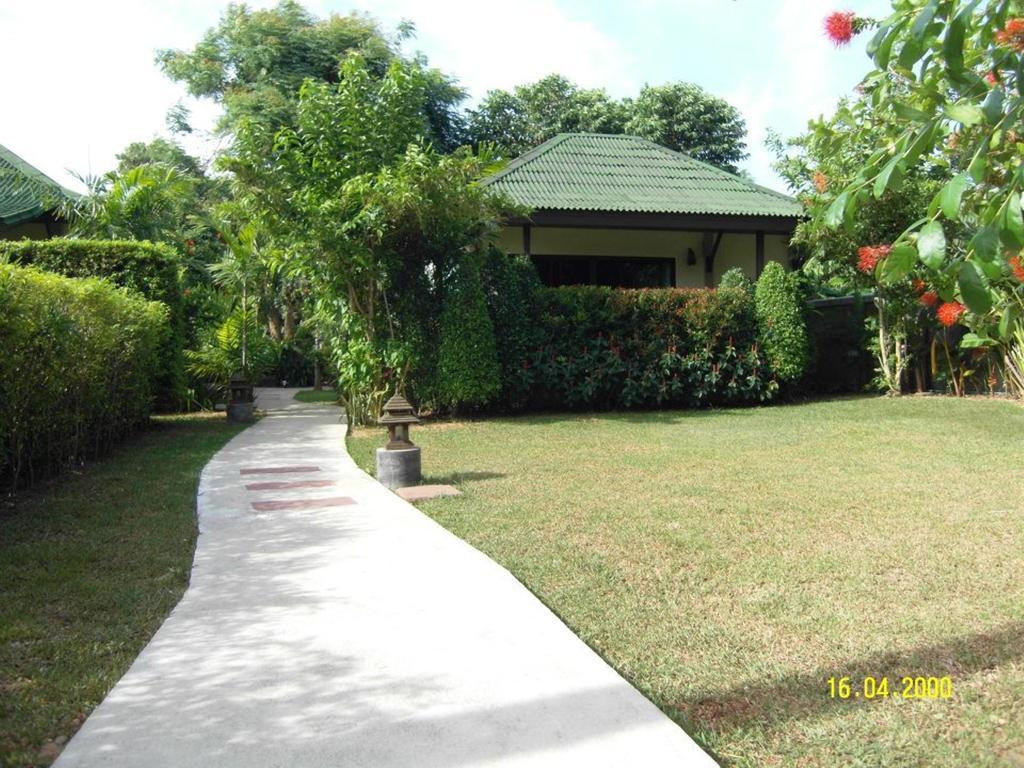 Rawai Boutique Resort Phuket Esterno foto
