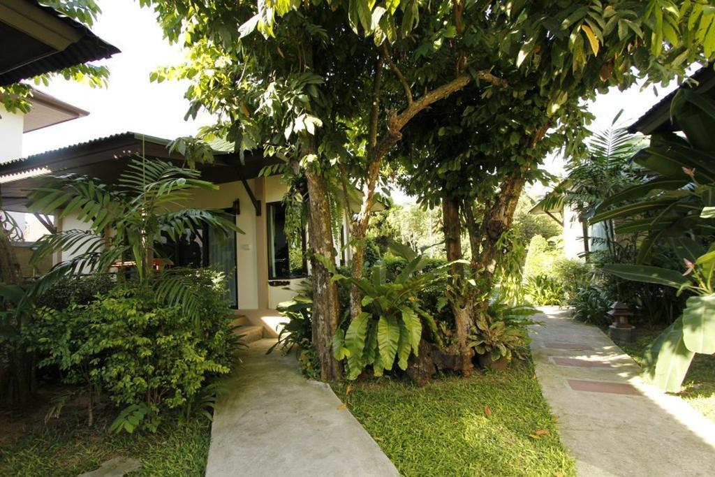 Rawai Boutique Resort Phuket Esterno foto